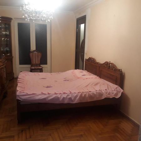 Apartament Madona'S House Batumi Zewnętrze zdjęcie
