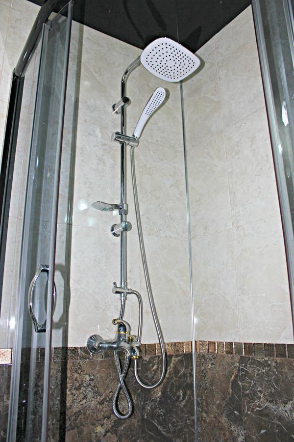 Apartament Madona'S House Batumi Zewnętrze zdjęcie