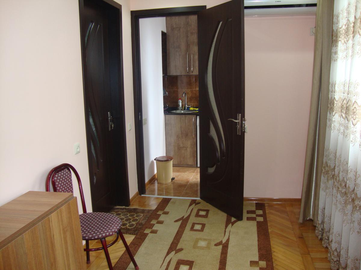 Apartament Madona'S House Batumi Zewnętrze zdjęcie